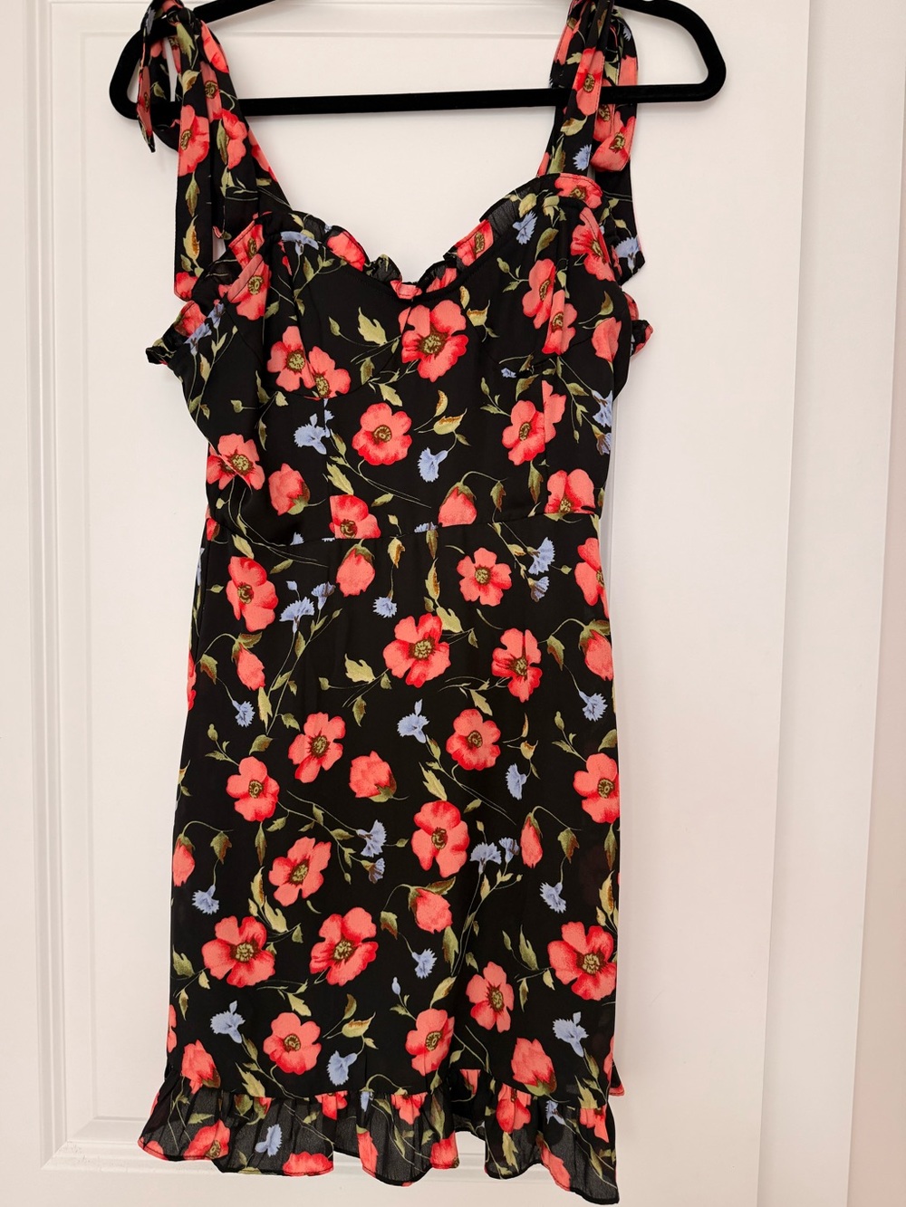Forever 21 Black Floral dress